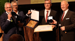 EQL Congress ceremony.png
